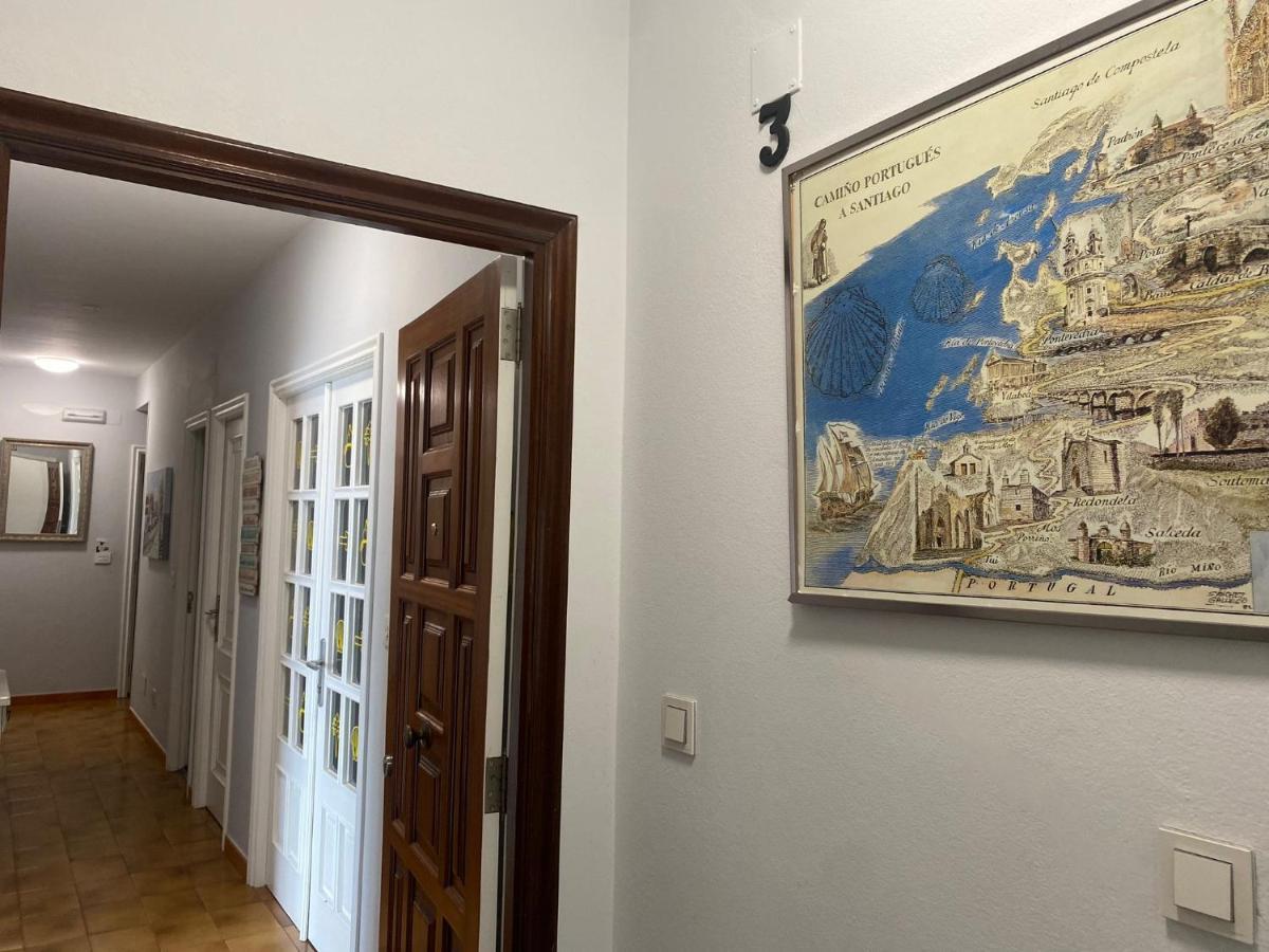 Albergue Pension Flavia ปาดรอน ภายนอก รูปภาพ