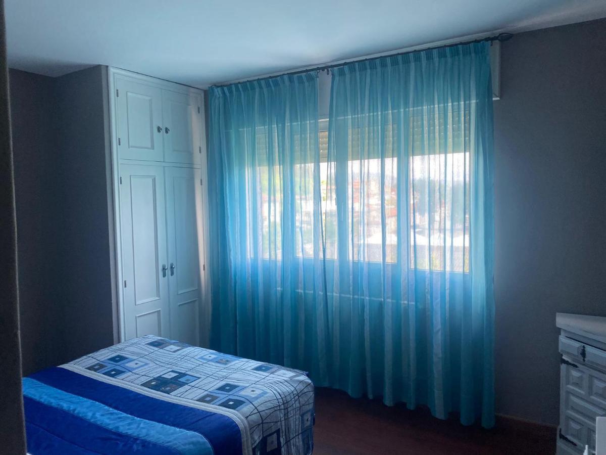Albergue Pension Flavia ปาดรอน ภายนอก รูปภาพ