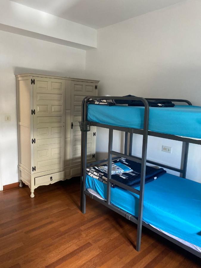 Albergue Pension Flavia ปาดรอน ภายนอก รูปภาพ
