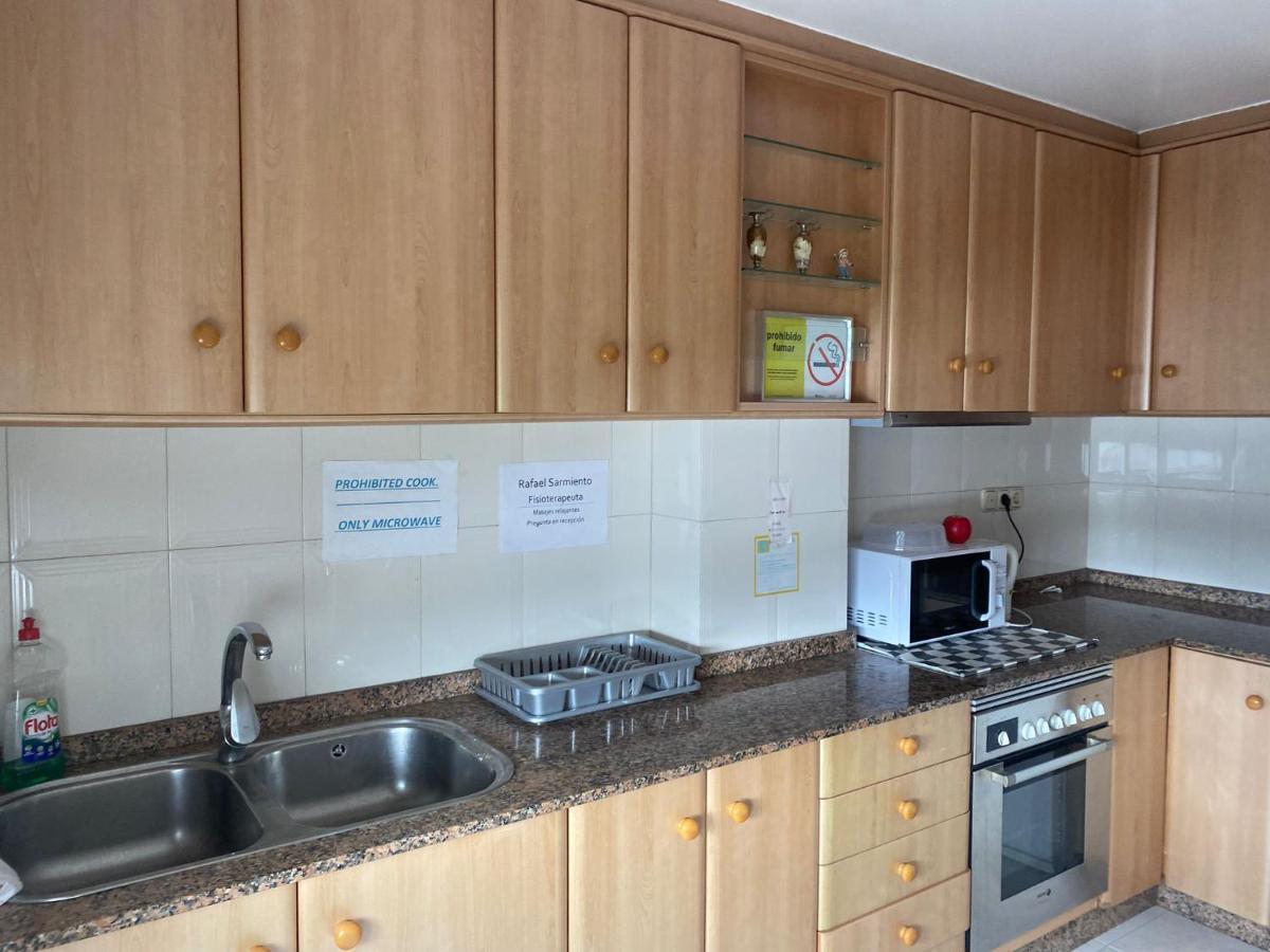 Albergue Pension Flavia ปาดรอน ภายนอก รูปภาพ