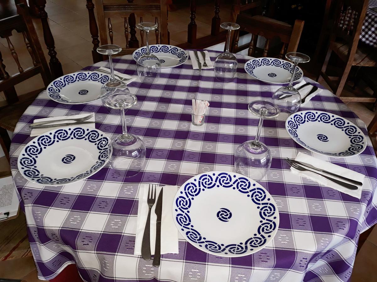 Albergue Pension Flavia ปาดรอน ภายนอก รูปภาพ